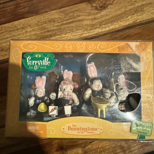 Furryville the bunningtons - bunningtons, in