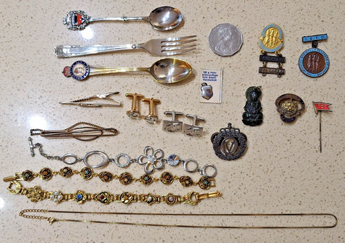Various collectable costume - various,