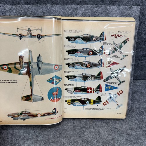 Vintage wwii aircraft color - vintage,