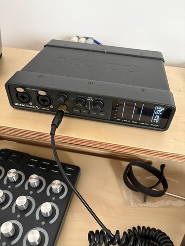 Motu ultralite mk5 40 - mk5,