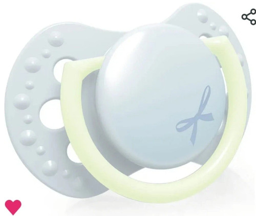 Magnetic dummy soother - /, /