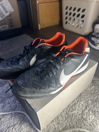 Rare nike tiempo - 11.5,