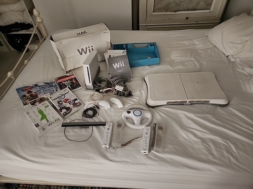 Nintendo wii bundle - +,