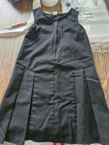 Black school pinafore - 2,