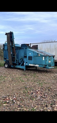 Power screen soil - screen, screener