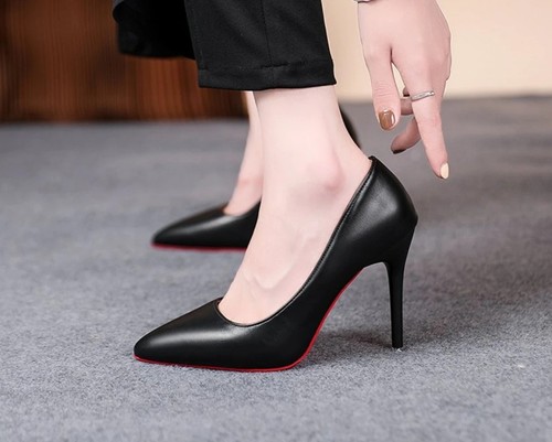Sexy red bottom women - red,