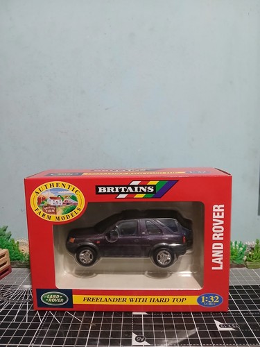 Britains farm toys land - britains, rover