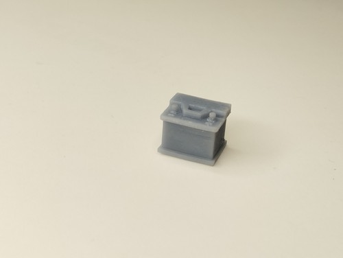 Car battery 1 - 1/24, for