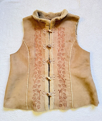 Y2k faux fur - fur, embroidered
