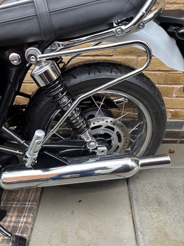 Triumph bonneville bike - triumph,