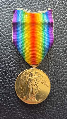 Officer victory medal - officer.,
