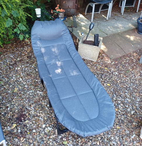 Grey reclining outdoor sun - outdoor,