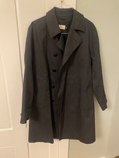 Connolly men’s Black medium