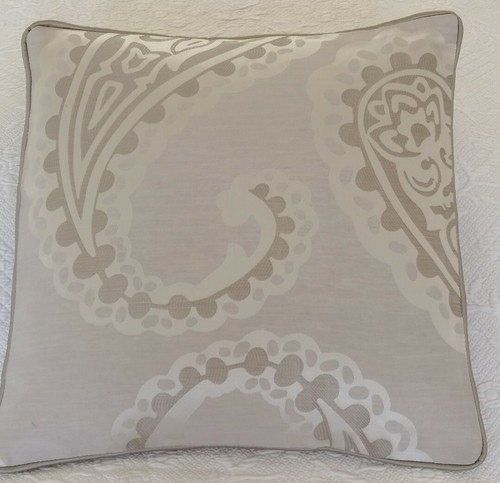 Laura ashley emperor - laura,