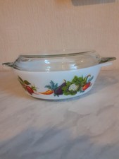 Pyrex round 2 pint casserole