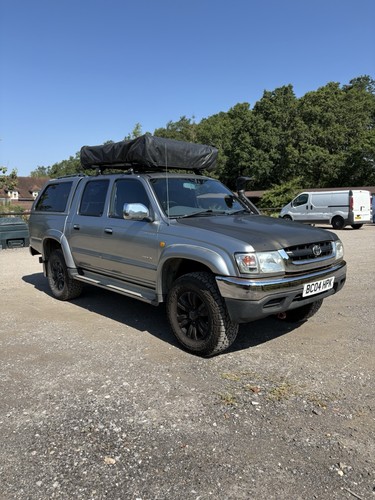 Toyota hilux invincible 2004 - toyota,