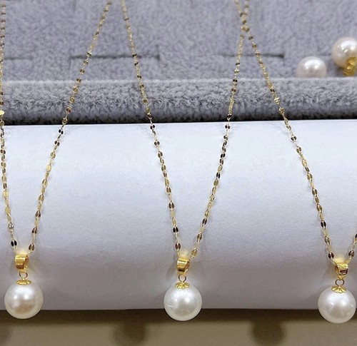 18k real saudi - gold, pawnable