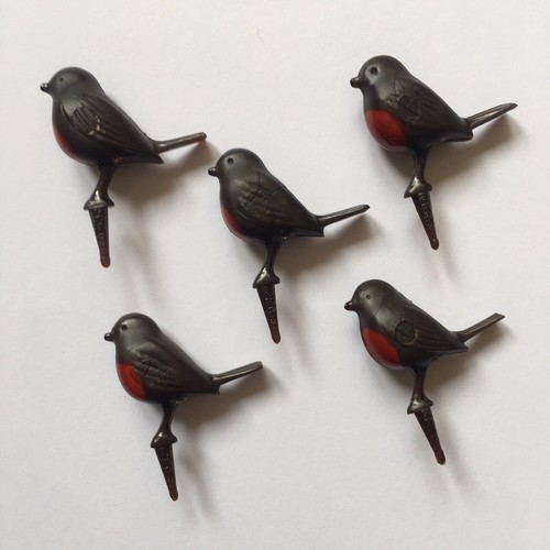 Vintage retro plastic robin - plastic,