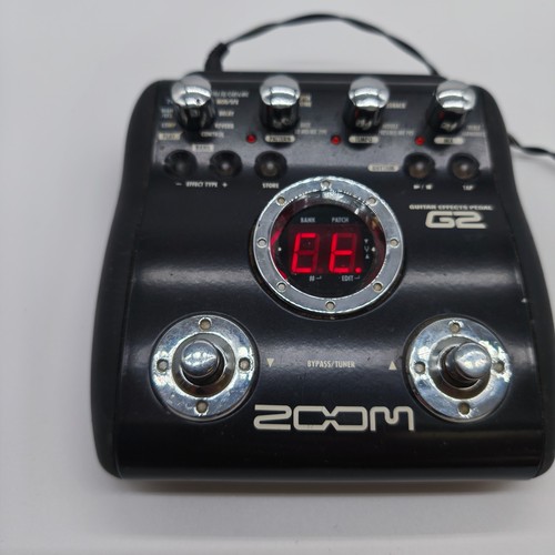 Zoom bypass tuner guitar - bypass/tuner,