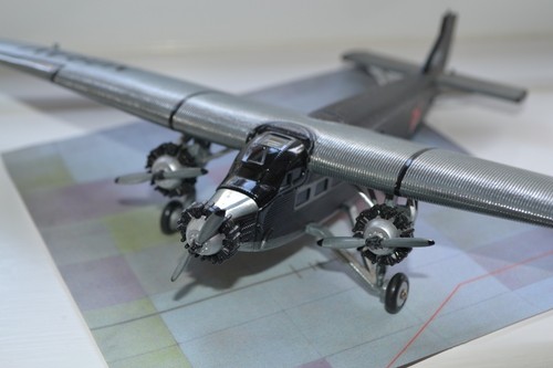 Ford tri motor die - tri,