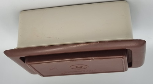 Tupperware container with lid - tupperware,