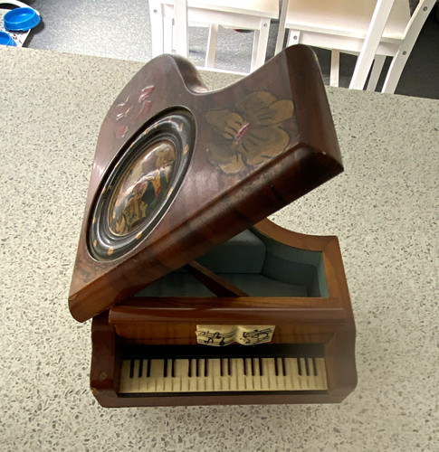 Piano shaped wooden music - music, box