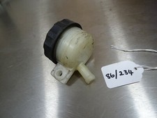 VINTAGE SUZUKI MASTER CYLINDER BRAKE RESEVOIR. POSS GT250 T250 T350 T500??