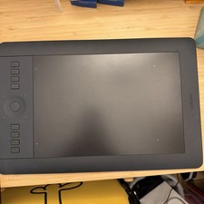 Wacom PTH-651 Intuos Pro