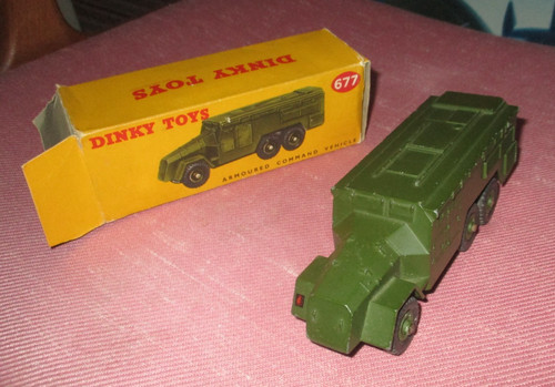 Dinky 677 armoured command - armoured,