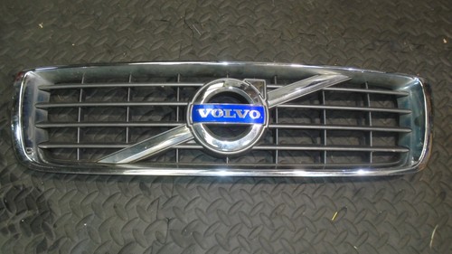 Volvo s80 front bumper grill - front,