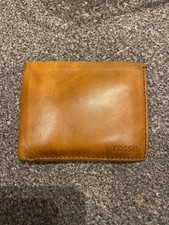 Genuine Fossil Leather Bifold