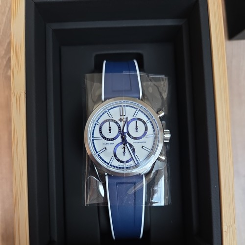 Christopher ward c63 valour - christopher,