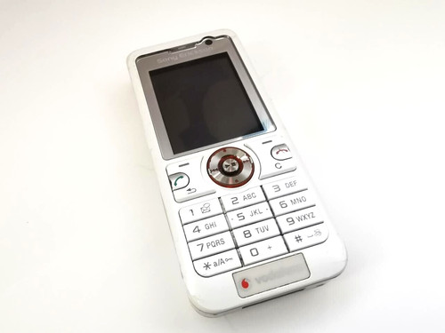 Classic vintage sony ericsson - classic,