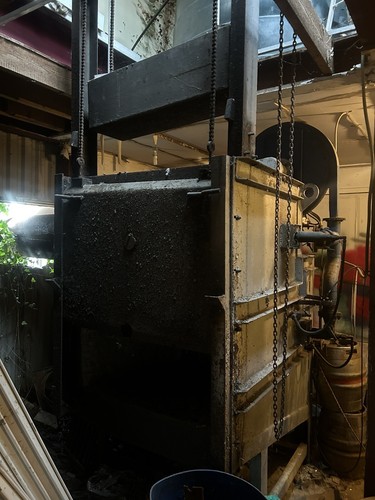 Aluminium melting furnace - melting,