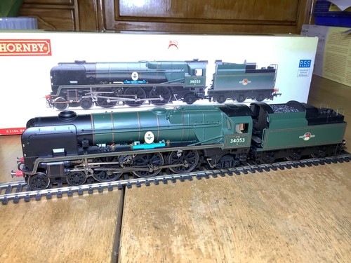 Hornby r2586 2 battle - 4-6-2,
