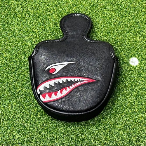 Black shark embroidery golf - black,