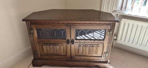 Wood bros old charm - old, tv