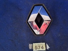 RENAULT CLIO FRONT BUMPER EMBLEM LOGO BADGE 8200259267