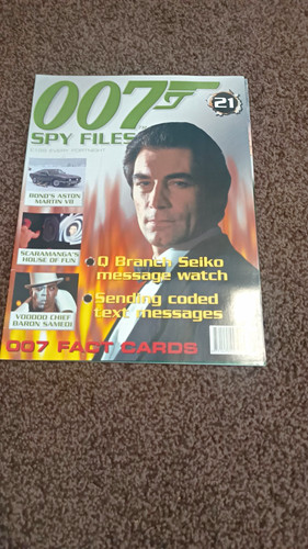 Timothy dalton 007 spy - dalton,