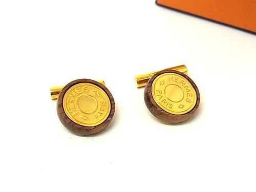 Hermes serie wood cufflinks - wood,