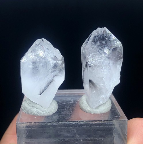 Natural quartz crystals - crystals, with