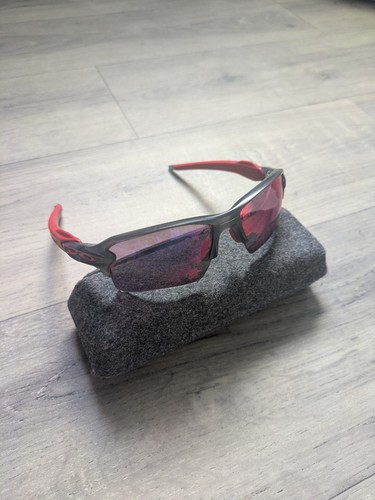 2000 oakley flak 0 red - 2000's,