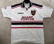 MANCHESTER UNITED SHARP