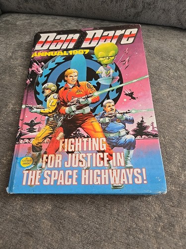 Dan dare annual 1987 - dare,