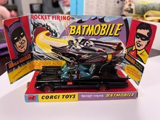 🌟 Corgi 267 Batmobile –