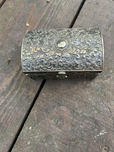 Silver plate trinket box - plate,