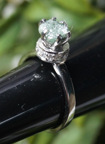 68cts nautral blue raw - 0.68cts,