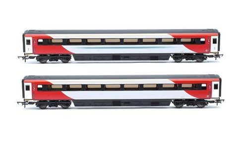 Hornby gauge pair of lner - gauge,