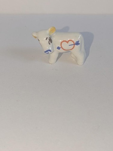 Wade minikins cow figure - wade,