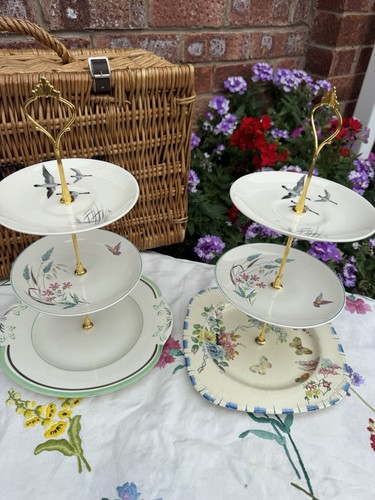 Pair vintage cake - of, stands